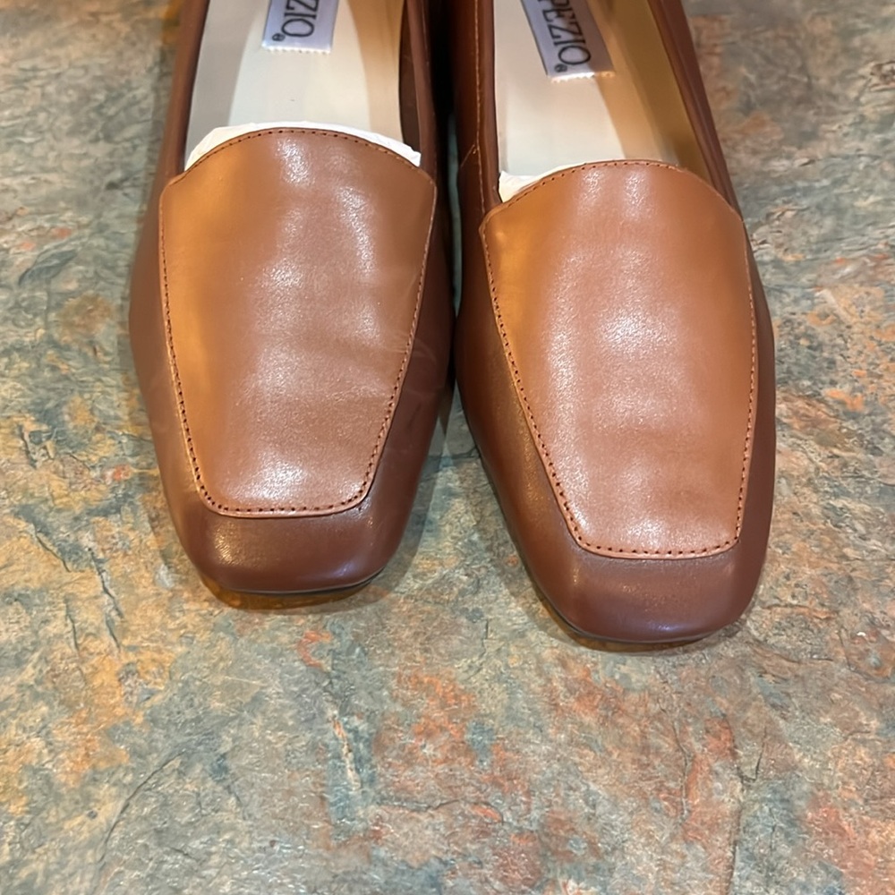 Capezio Shoes Women's Brown Flats Shoe size 9 Narrow in like new condition. - Picture 5 of 7